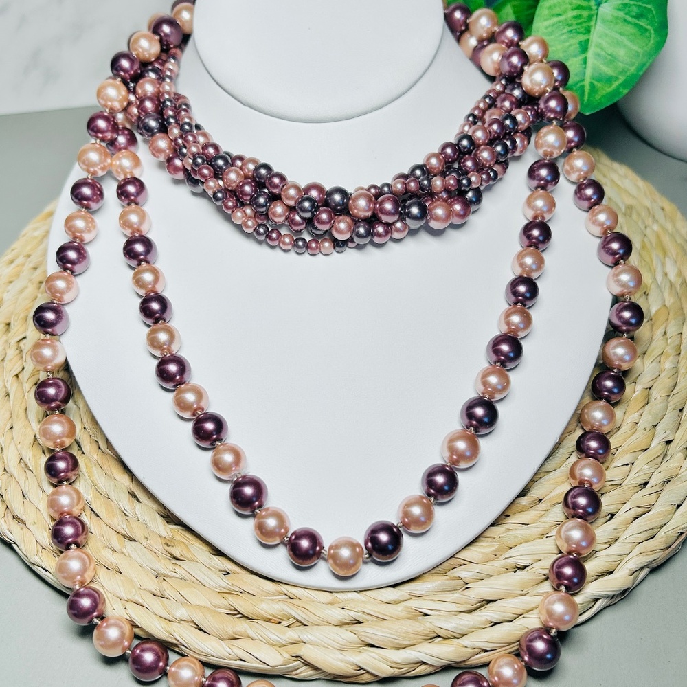 Set of 2 Vintage Faux Pearl Necklaces in shades of Purple and Mauve.